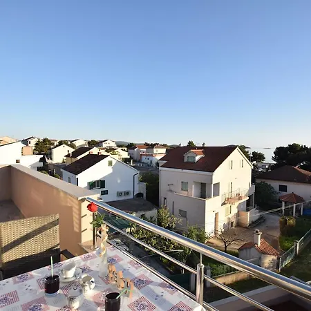 Apartment Safi *